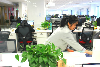 其他办公桌面定期清理